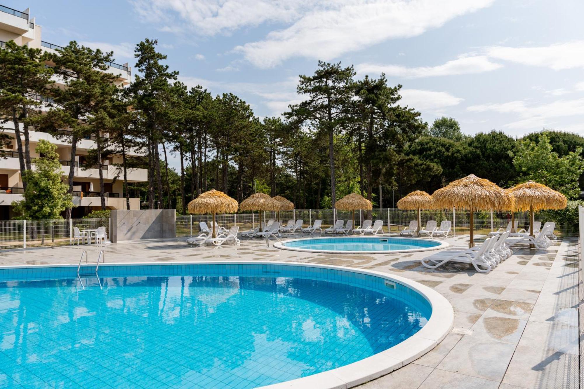 Campiello Apartment Bibione Bagian luar foto